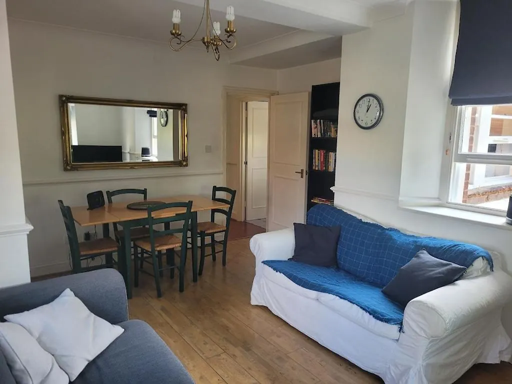 Lovely 2 Double Bed Aptmnt In Historic Greenwich London